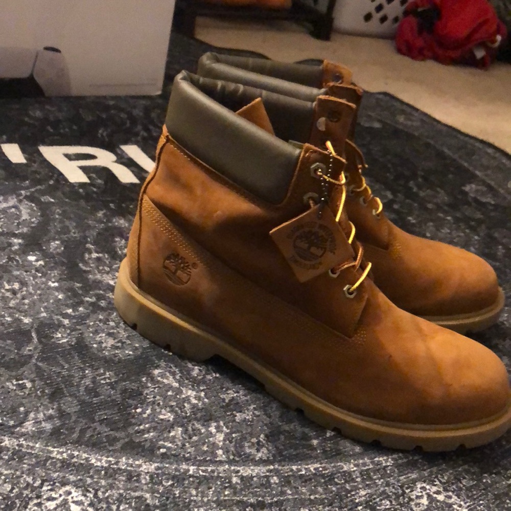 Men’s Timbs size 13, barely worn